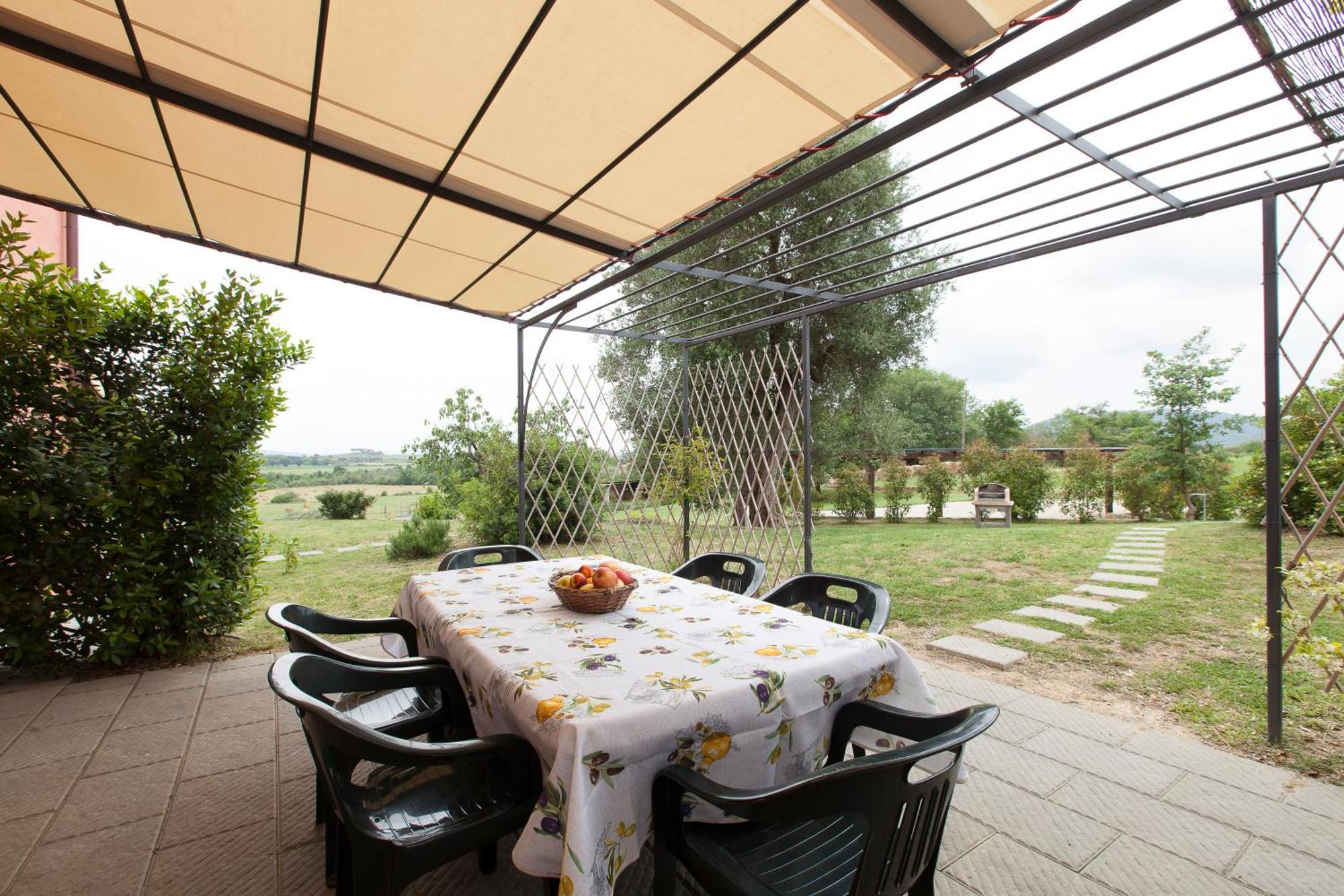 Agriturismo Bio Podere Doganelle Giuncarico Exterior photo