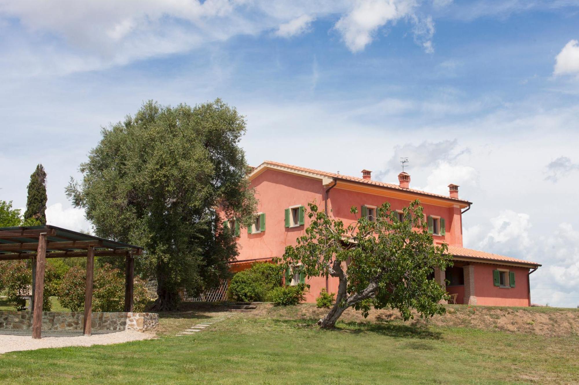 Agriturismo Bio Podere Doganelle Giuncarico Exterior photo